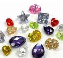 Цирконът кристални камъни и неговите невероятни свойства