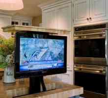 Прозорец към света - на телевизора в кухнята