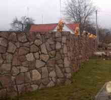 Ограда от чакъл камък: изграждане на вековете