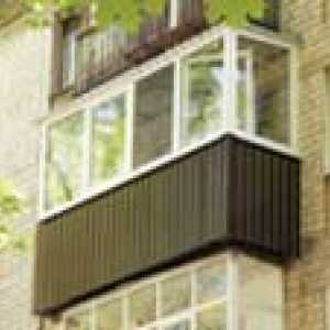 Основата за двуетажна балкон