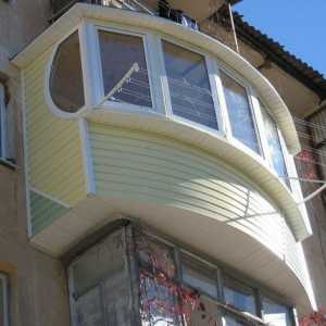 Обзавеждане на външния балкона