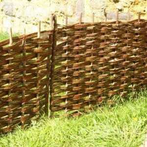 Wicker ограда - украса за вашия дом