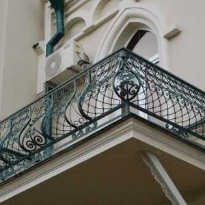 Три варианта за укрепване на балкон парапет