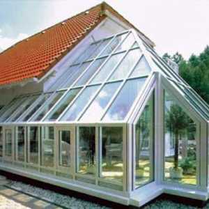 Изграждане на прозрачен покрив за зимната градина със собствените си ръце