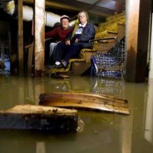 Наводнение на мазето в къщата